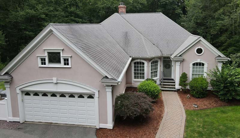 a photo of 289 Carney St. in Uxbridge, MA 01569